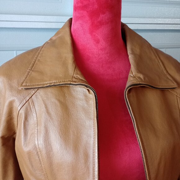Tan Faux-Leather Jacket (Women’s S) — Chic Transitional Layer - Picture 7 of 15